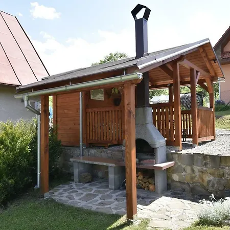 Maralandia Trencan Holiday home