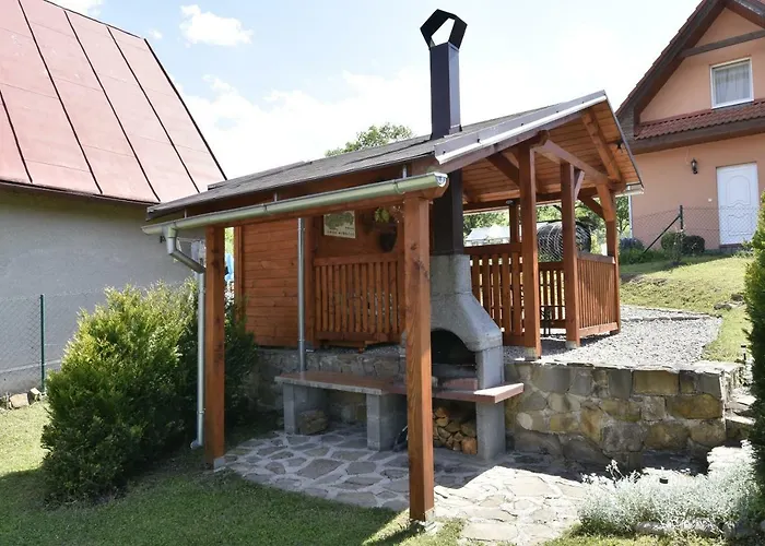 Maralandia Trencan בית נופש